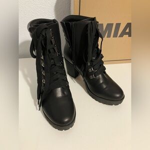 MIA Black Lace-Up Above Ankle Block Boots with Zipper Size 9